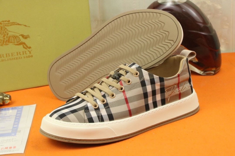 Burberry Sneakers